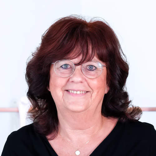 Radka Reuter | Krankengymnastik Krämer, Sankt Augustin